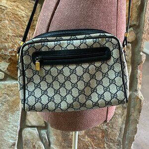 Vintage Gucci Double G Monogram Shoulder Bag Purse Navy Blue 007 004 0014